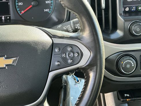 Used 2022 Chevrolet Colorado LT w/ Fleet Safety Package image 21