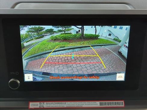 Certified 2025 Toyota Tacoma SR5 image 10