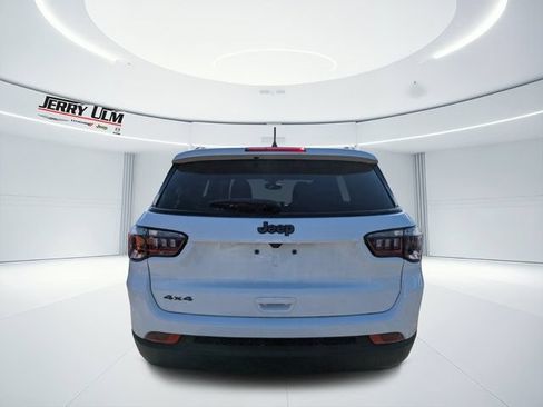 New 2026 Jeep Compass Latitude w/ Sun and Sound Group AWD/4WD image 4