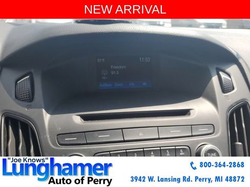 Used 2016 Ford Focus SE FWD image 11