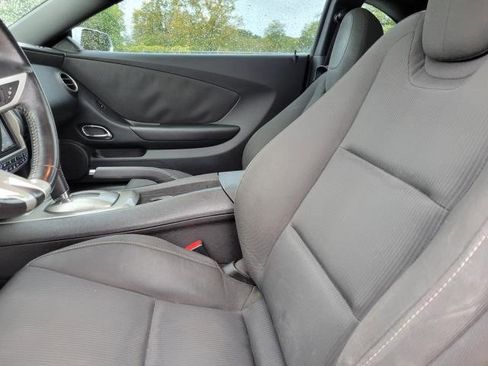 Used 2010 Chevrolet Camaro LT image 13