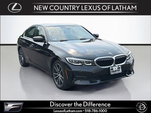 Used 2021 BMW 330i xDrive Sedan w/ Premium Package AWD/4WD image 1