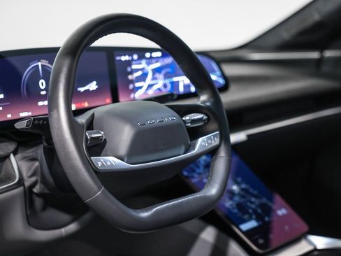 Used 2024 Lucid Air Pure image 30