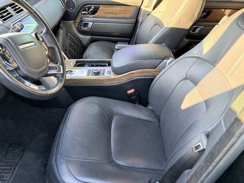 Used 2018 Land Rover Range Rover Supercharged image 9