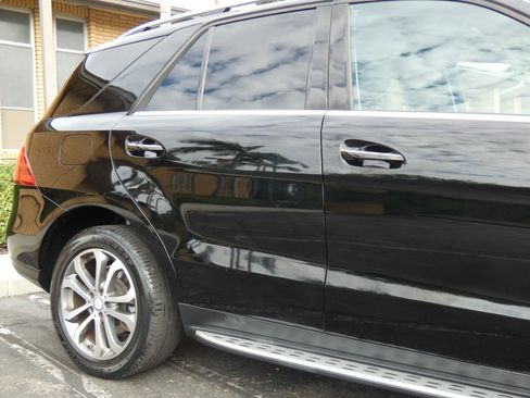 Used 2016 Mercedes-Benz GLE 350 w/ Premium Package image 8