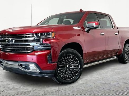 Used 2020 Chevrolet Silverado 1500 High Country image 2