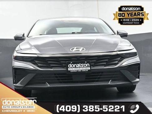 Used 2024 Hyundai Elantra Limited FWD image 15