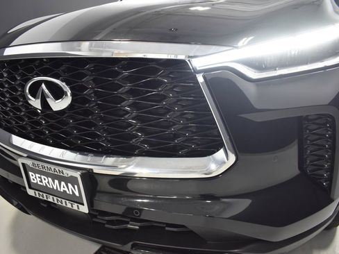 Used 2023 INFINITI QX60 Luxe w/ Cargo Package AWD/4WD image 11