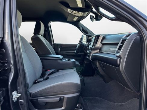 Used 2024 RAM 3500 Big Horn image 15