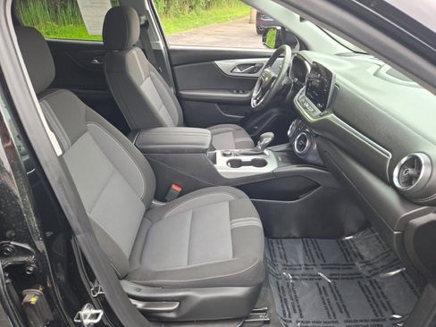 Certified 2023 Chevrolet Blazer LT w/ Convenience Package FWD image 7