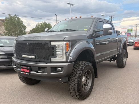 Used 2018 Ford F250 Platinum w/ Platinum Ultimate Package AWD/4WD image 1
