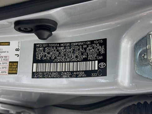 Used 2015 Toyota Prius Four FWD image 12