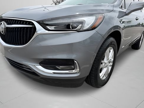 Used 2021 Buick Enclave Essence FWD image 29