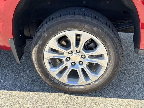 Used 2022 Chevrolet Silverado 1500 LTZ image 8