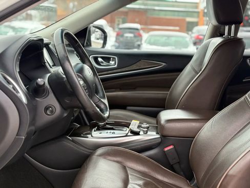 Used 2015 INFINITI QX60 3.5 Sport Utility 4D w/ Premium Package image 14