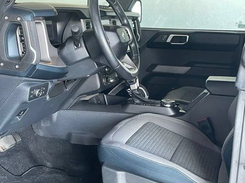Used 2022 Ford Bronco Outer Banks AWD/4WD image 11