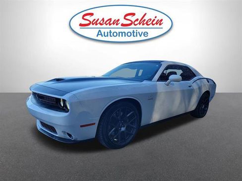 Used 2018 Dodge Challenger T/A w/ Quick Order Package 28P T/A image 1