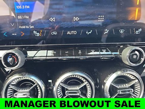 New 2024 Chevrolet Blazer EV LT AWD/4WD image 21