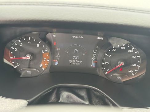 Used 2024 Jeep Compass Latitude AWD/4WD image 28