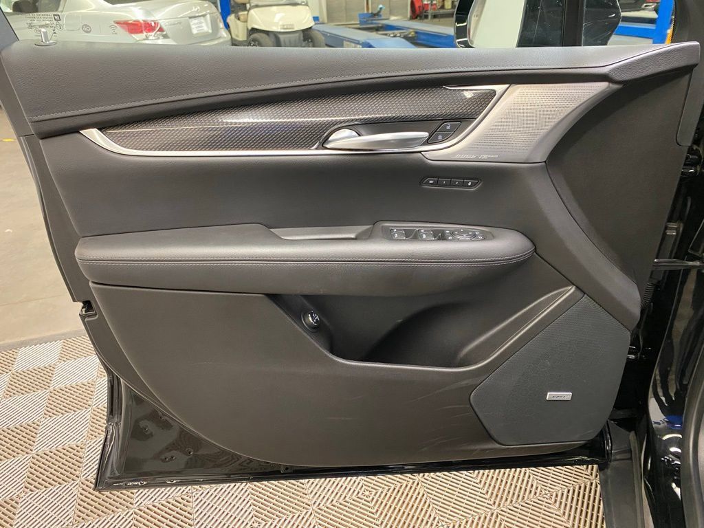 Used 2023 Cadillac XT5 Sportv AWD/4WD image 20