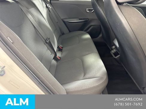 Used 2025 Kia K4 FWD image 19