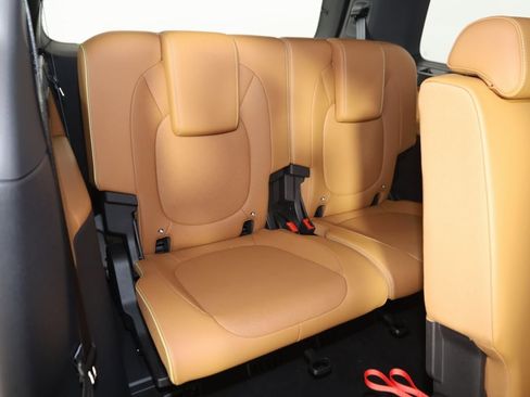 Used 2025 Volkswagen ID. Buzz Pro S image 14