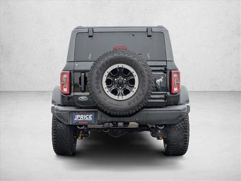 Used 2022 Ford Bronco Badlands image 6