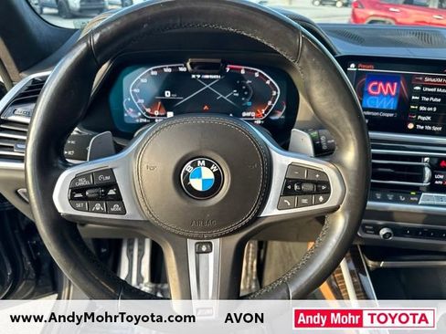 Used 2021 BMW X7 M50i w/ Dynamic Handling Package AWD/4WD image 17