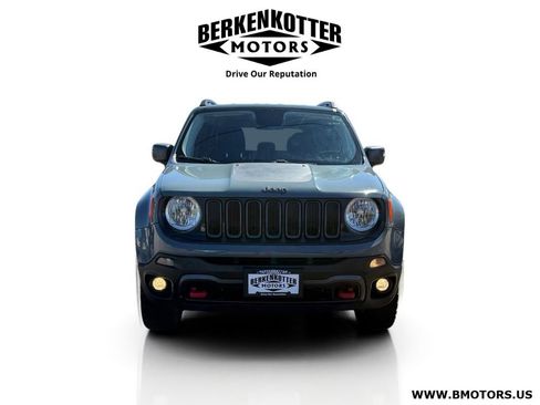 Used 2016 Jeep Renegade Trailhawk image 8