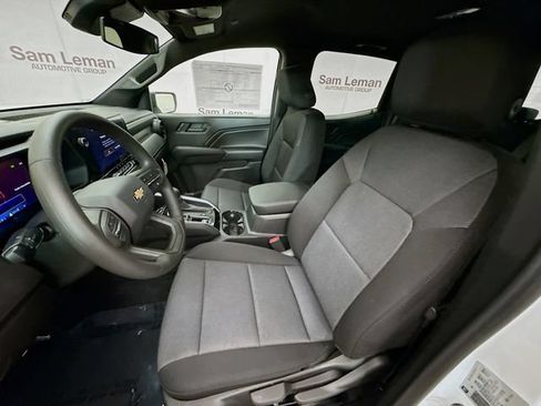 New 2026 Chevrolet Colorado W/T w/ WT Custom Package RWD image 22
