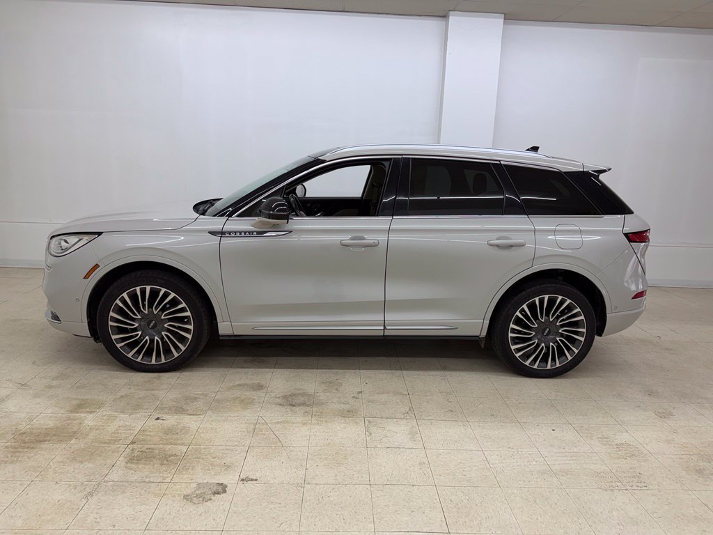 Used 2020 Lincoln Corsair Reserve w/ Equipment Group 201A AWD/4WD image 2