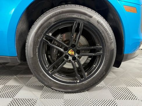 Used 2019 Porsche Macan AWD/4WD image 19