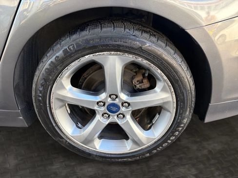 Used 2013 Ford Fusion SE FWD image 39