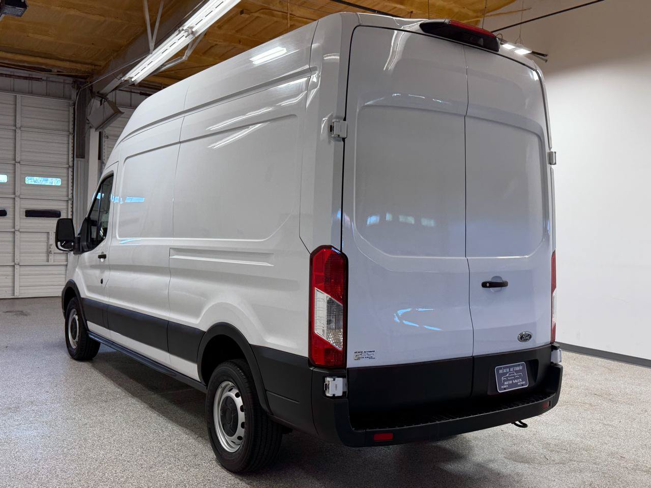 Used 2023 Ford Transit 250 148 High Roof w/ Load Area Protection Package RWD image 2