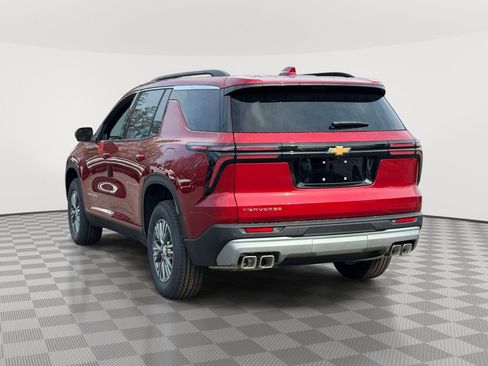 New 2026 Chevrolet Traverse LT w/ Driver Confidence Package FWD image 4