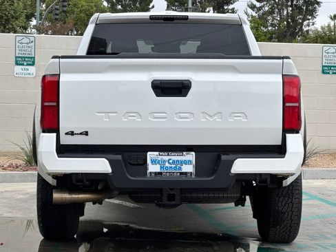Used 2024 Toyota Tacoma TRD Off-Road AWD/4WD image 8