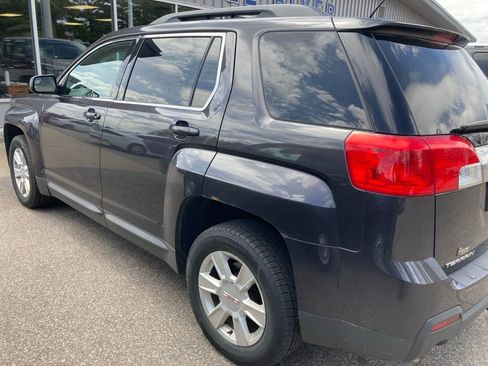 Used 2013 GMC Terrain SLE w/ Convenience Package AWD/4WD image 2