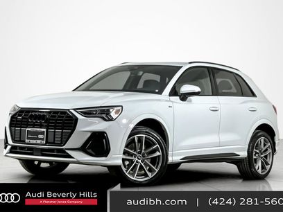 Certified 2025 Audi Q3 2.0T Premium w/ Convenience Package