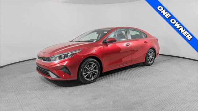 Used 2024 Kia Forte LXS FWD image 2