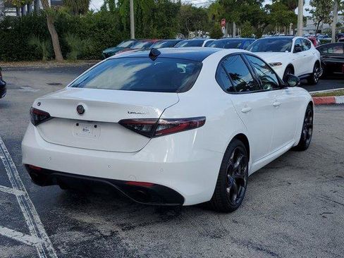 New 2025 Alfa Romeo Giulia w/ Driving Assist Package RWD image 4