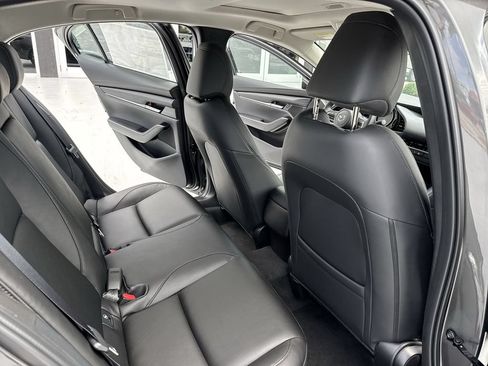 New 2026 MAZDA MAZDA3 2.5 S Sedan w/ Preferred Pkg FWD image 33