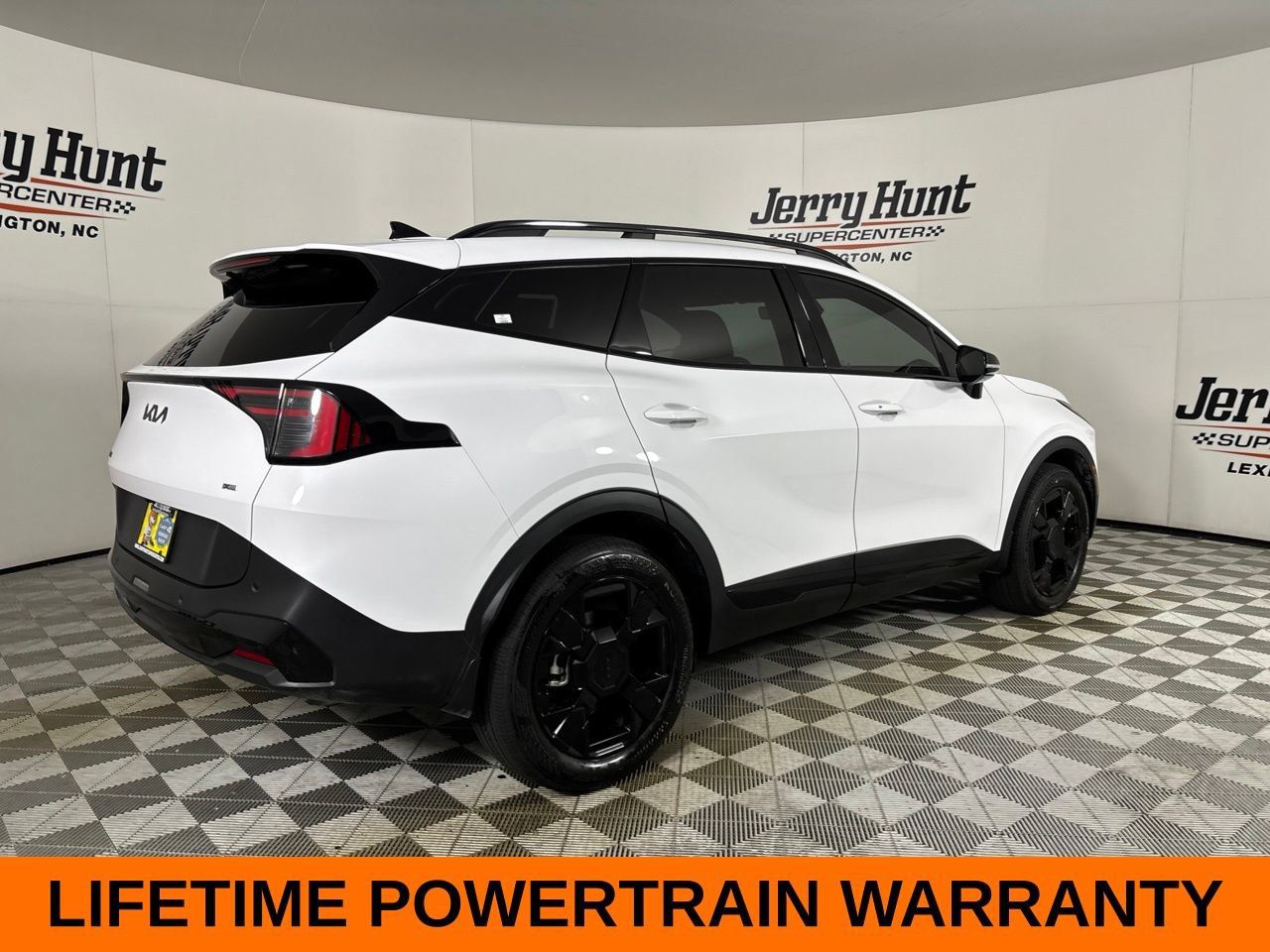 Used 2026 Kia Sportage X-Line w/ X-Line Premium Package AWD/4WD image 6