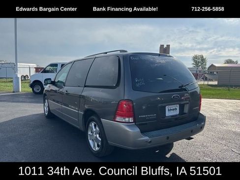 Used 2005 Ford Freestar Limited image 6