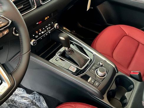 New 2025 MAZDA CX-5 Carbon Edition image 17