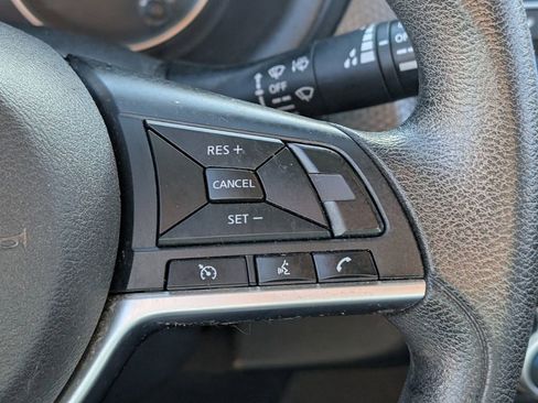 Used 2020 Nissan Kicks SV image 26