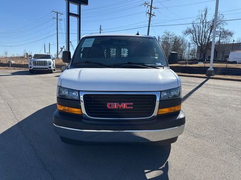 Used 2023 GMC Savana 2500 w/ Driver Convenience Package RWD image 8