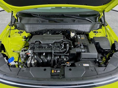 Certified 2024 Hyundai Kona SEL image 28