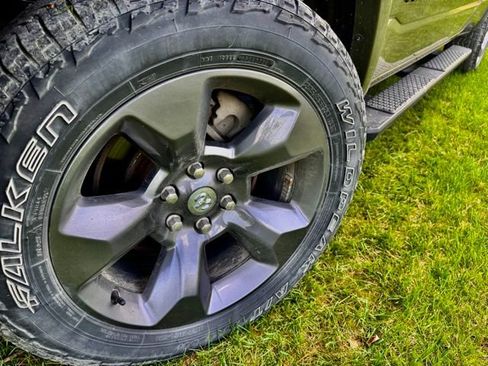 Used 2021 RAM 1500 Big Horn w/ Built-to-serve Edition AWD/4WD image 9