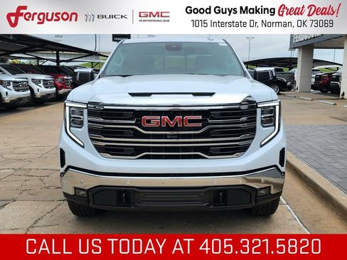 New 2026 GMC Sierra 1500 SLT w/ SLT Premium Plus Package AWD/4WD image 9