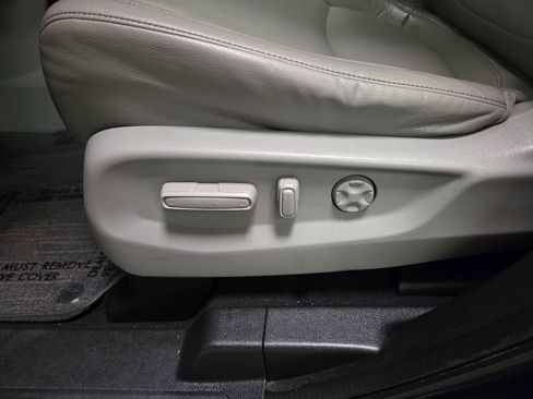 Used 2023 Honda Odyssey EX-L image 15